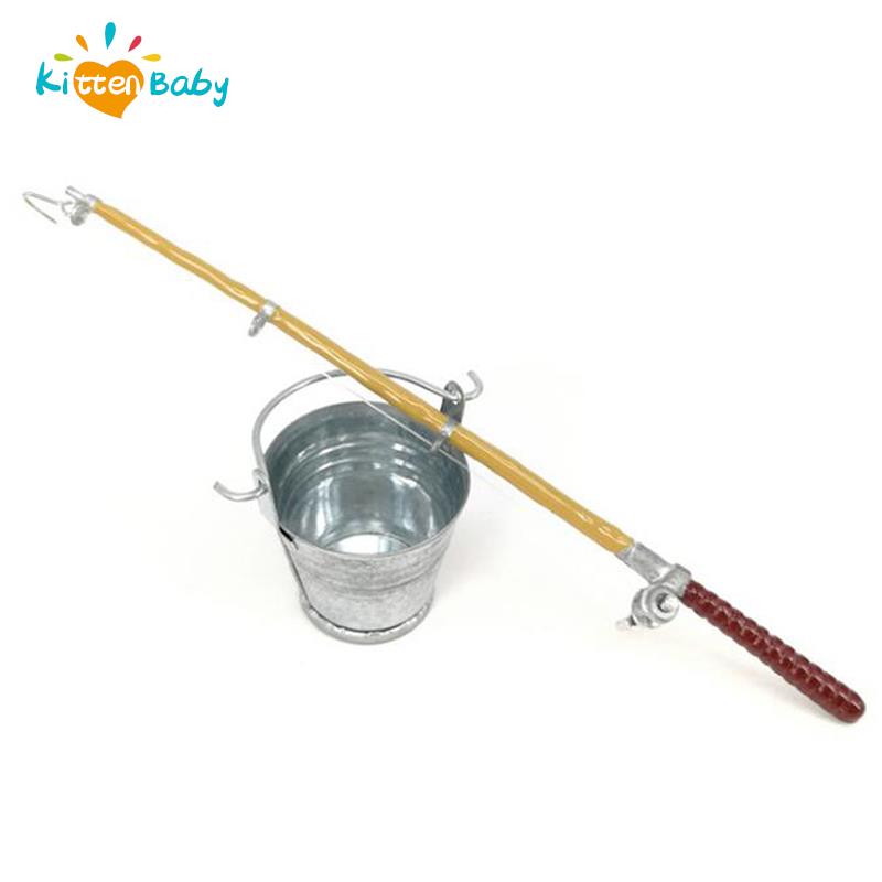 Gardening Tools Australia - 1ชุด1:12 Dollhouse Miniature เครื่องมือตกปลาชุดเบ็ดตกปลา + ถังน้ำของเล่นตุ๊กตาบ้านสวนอุปกรณ์ประดับตกแต่ง